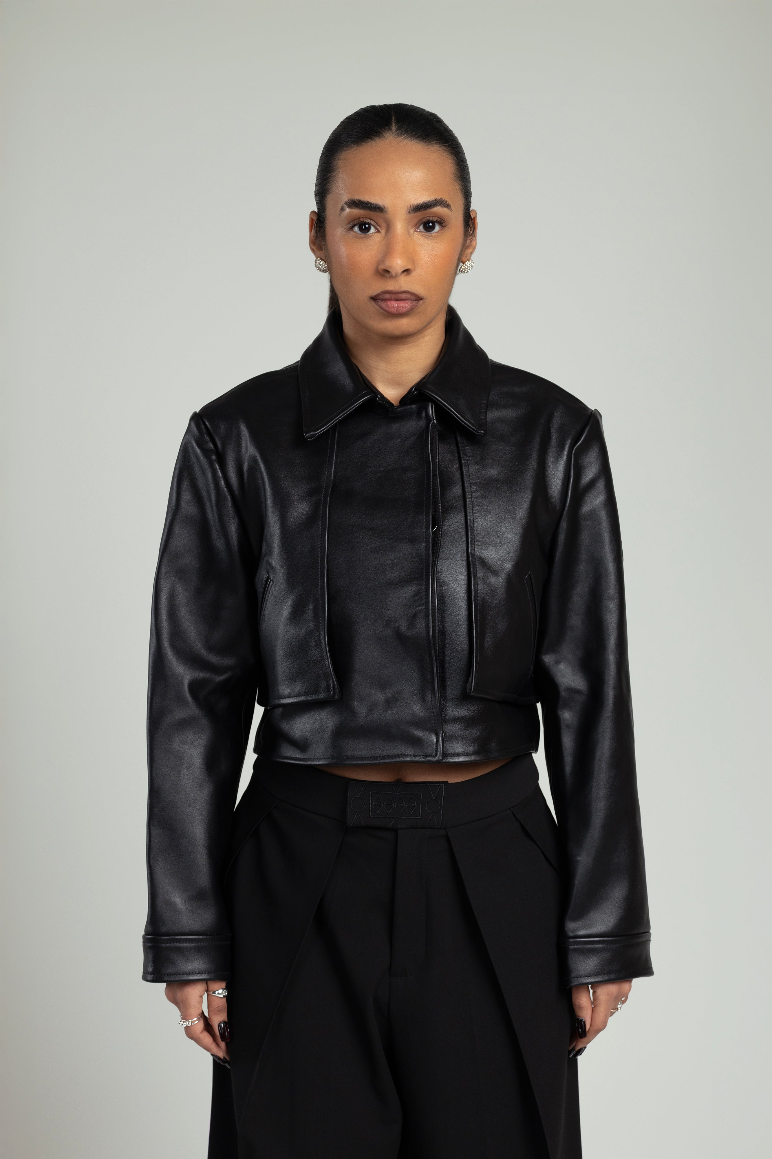 8 Elements to Build Your Fashion Brand: A Complete Guide